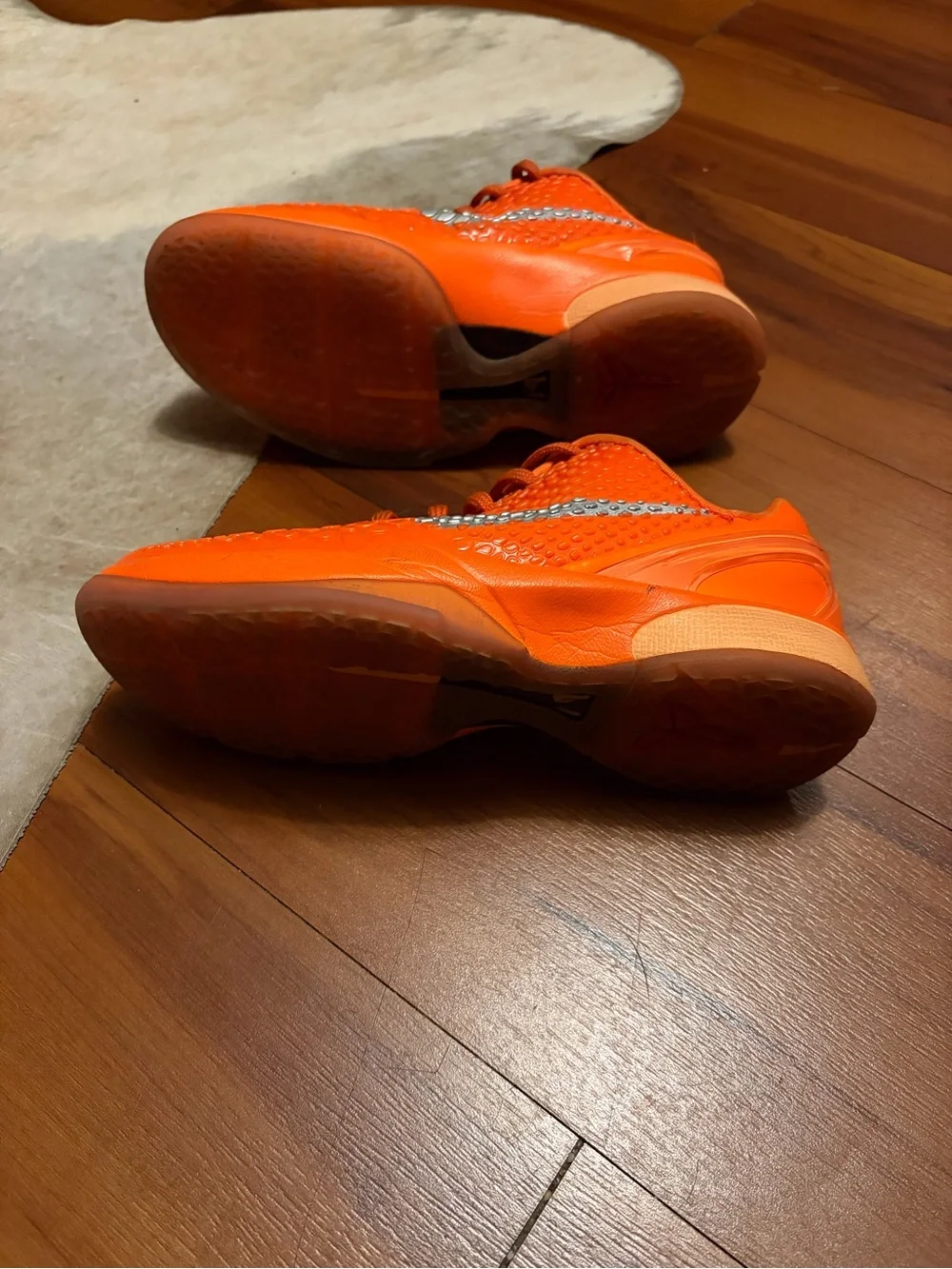 Nike Kobe 6 Protro GS Total Orange WNBA FV9676-800 Size 4Y Sneakers